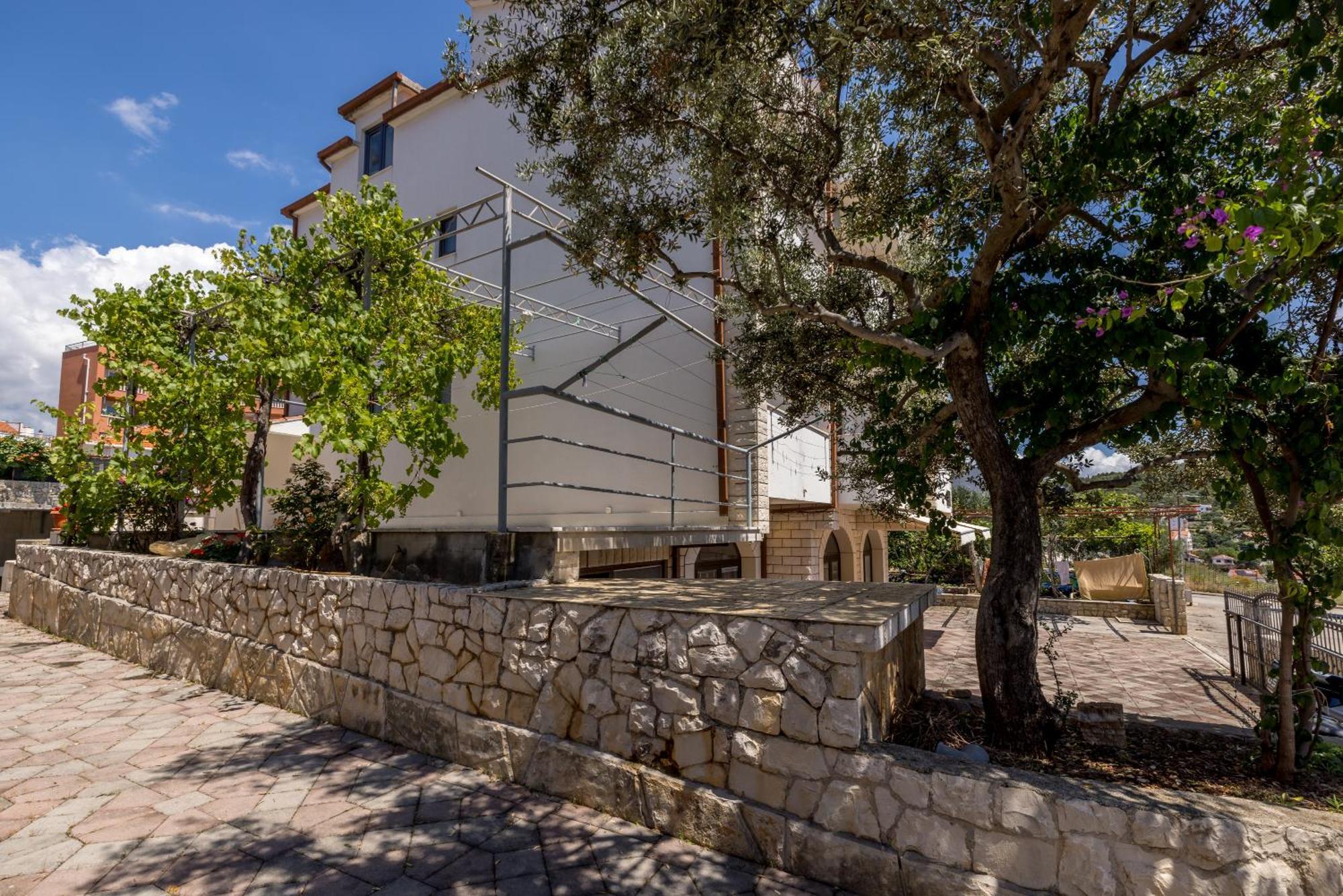 Holiday Home Krishto Trogir Exteriör bild