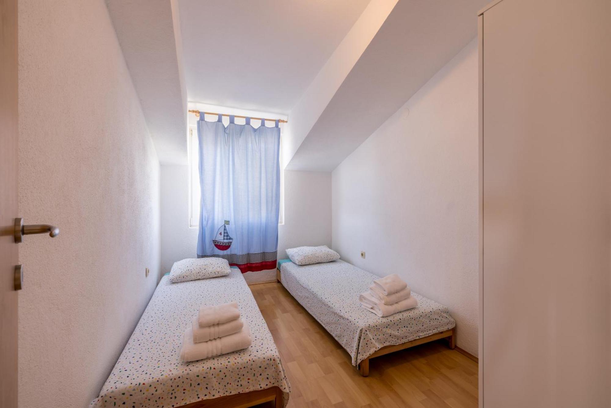 Holiday Home Krishto Trogir Exteriör bild