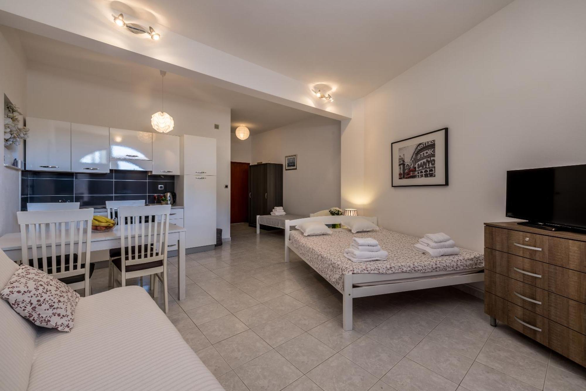 Holiday Home Krishto Trogir Exteriör bild