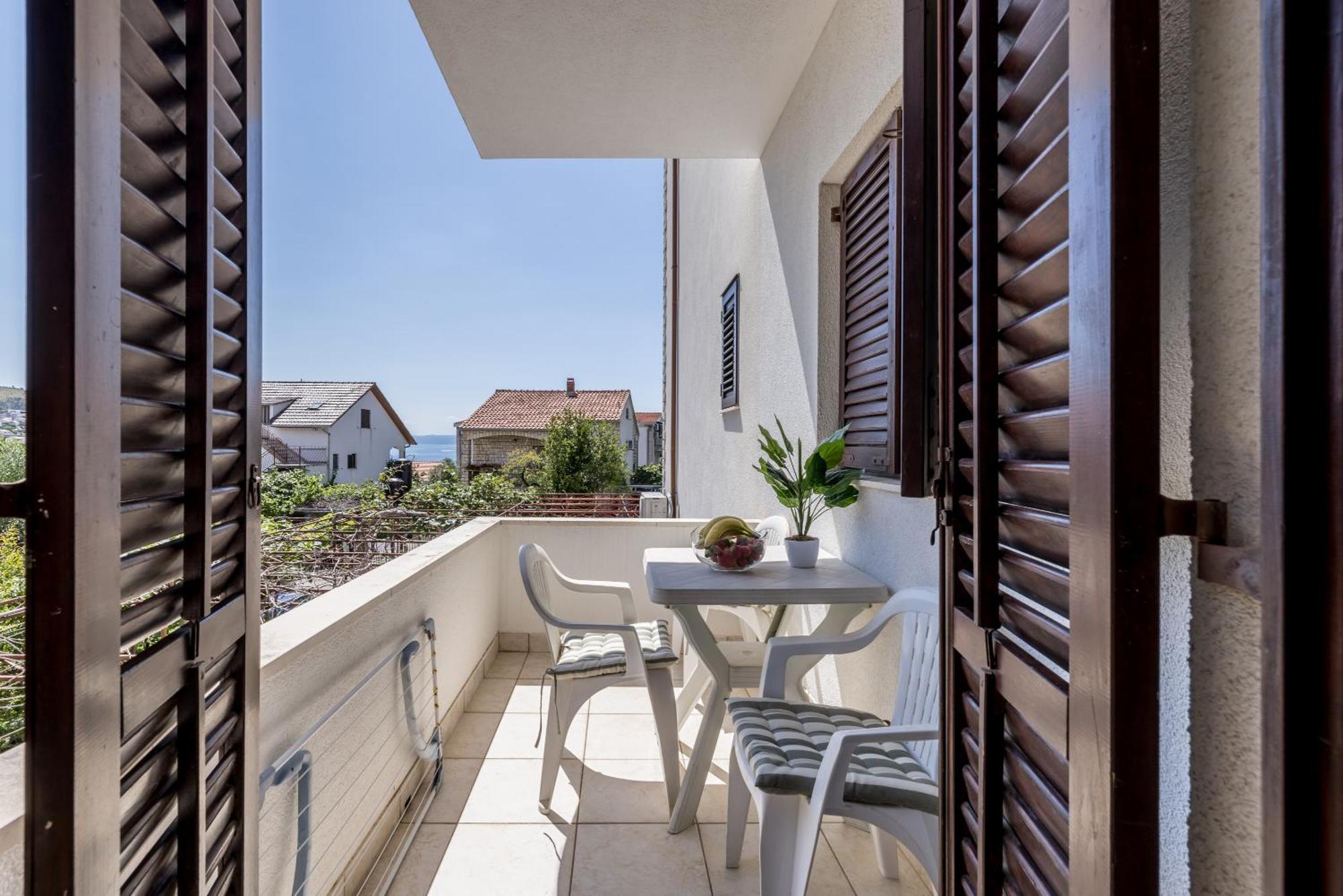 Holiday Home Krishto Trogir Exteriör bild