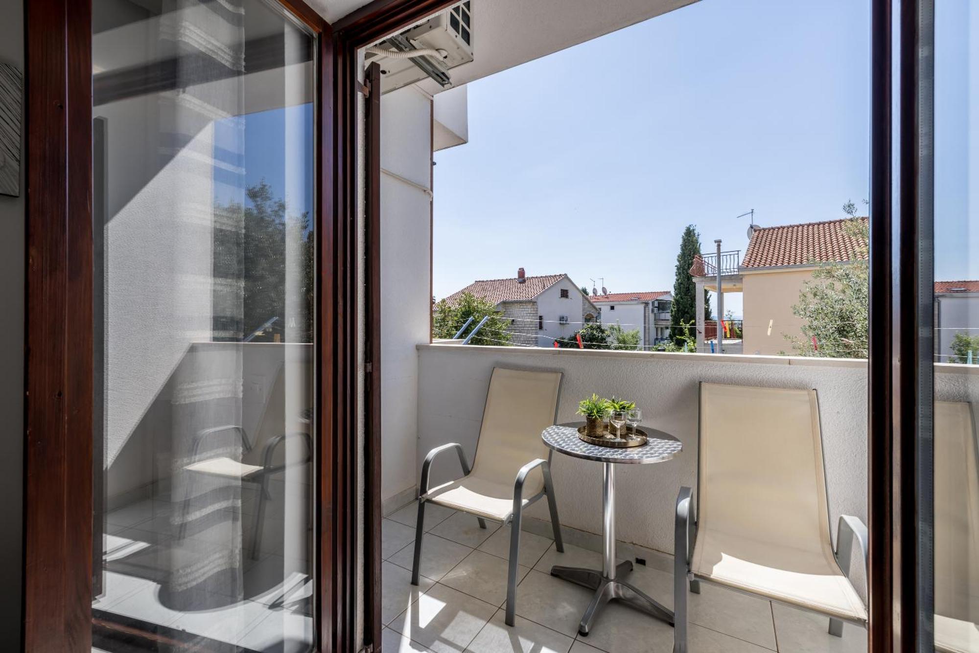 Holiday Home Krishto Trogir Exteriör bild